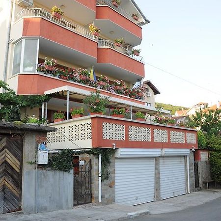 Hotel Babeva Sveti Vlas Exteriör bild