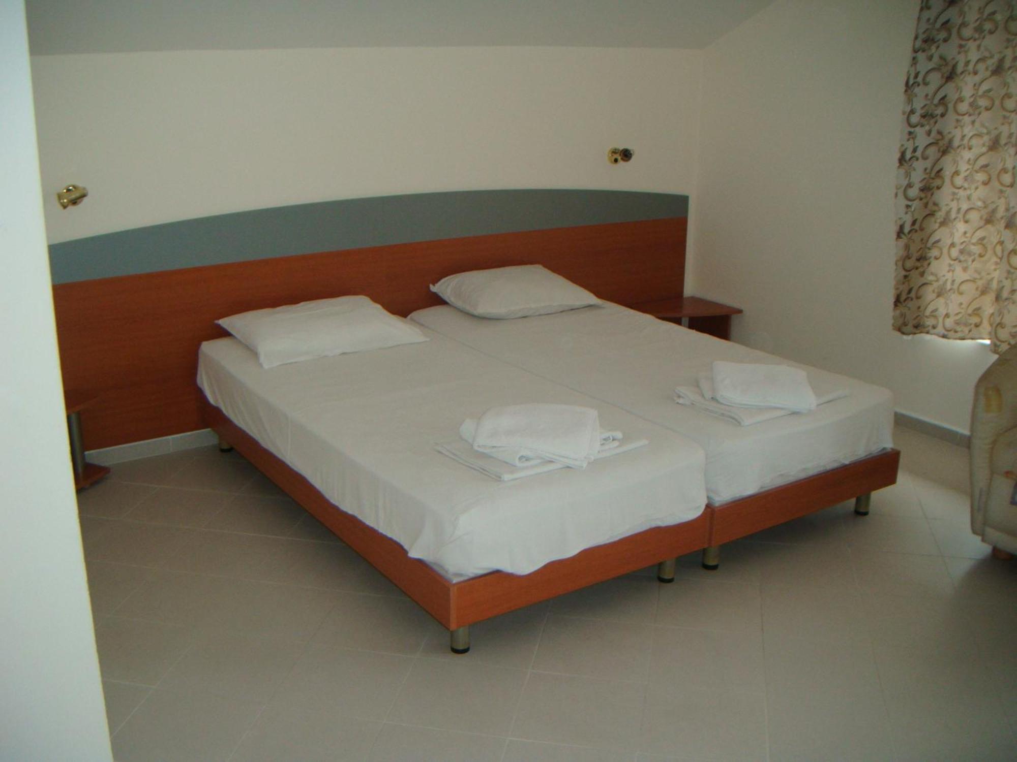 Hotel Babeva Sveti Vlas Exteriör bild
