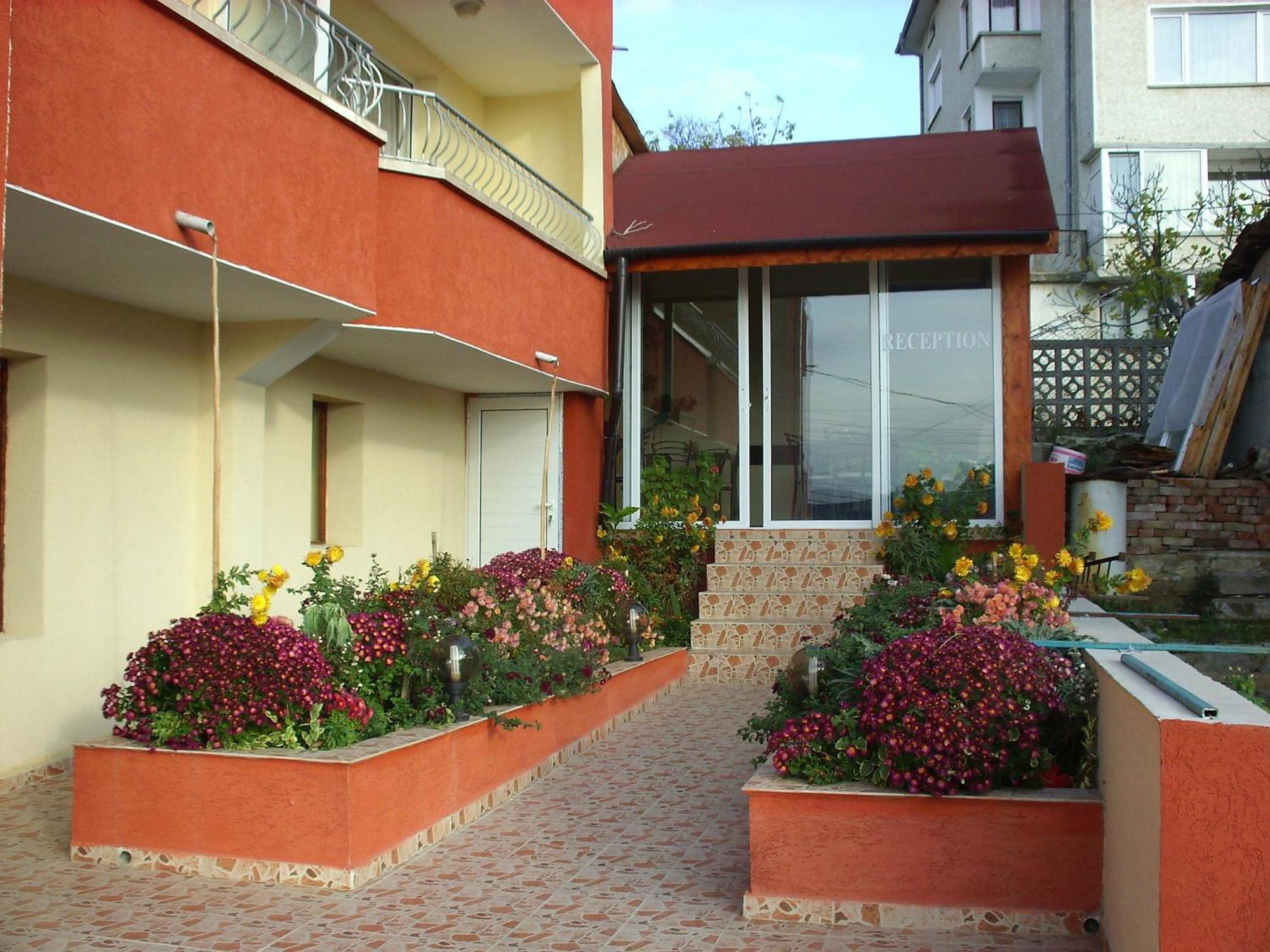 Hotel Babeva Sveti Vlas Exteriör bild