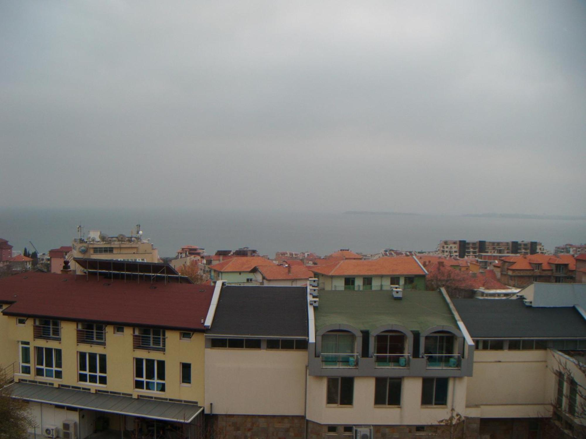 Hotel Babeva Sveti Vlas Exteriör bild