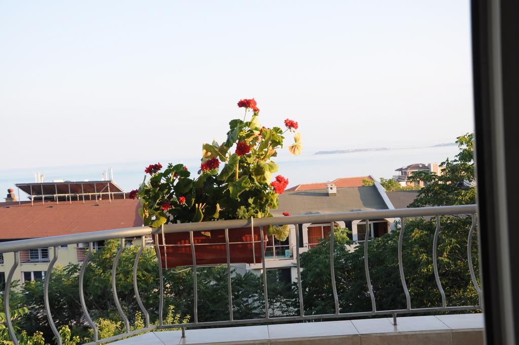 Hotel Babeva Sveti Vlas Exteriör bild