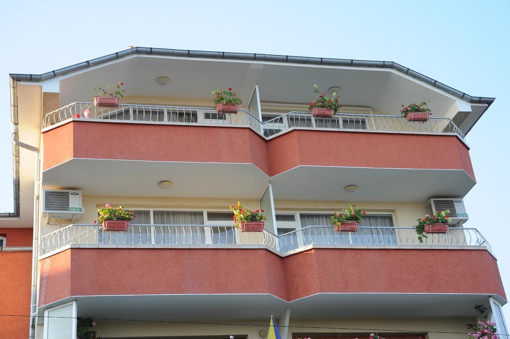 Hotel Babeva Sveti Vlas Exteriör bild